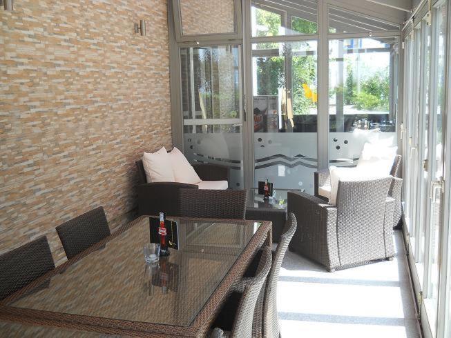 Hotel Papillon Lappersdorf  Extérieur photo
